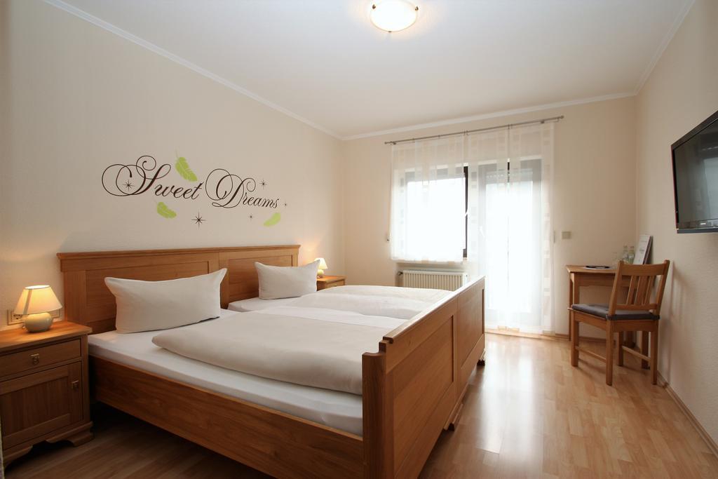 Gasthaus Pension Geimer Plutscheid Экстерьер фото