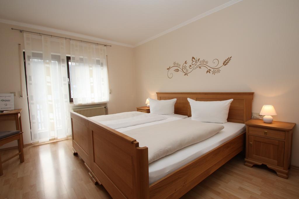 Gasthaus Pension Geimer Plutscheid Экстерьер фото