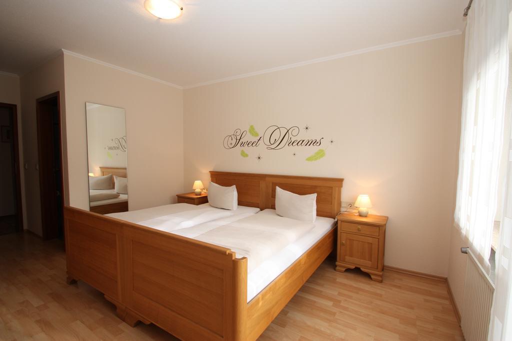 Gasthaus Pension Geimer Plutscheid Экстерьер фото